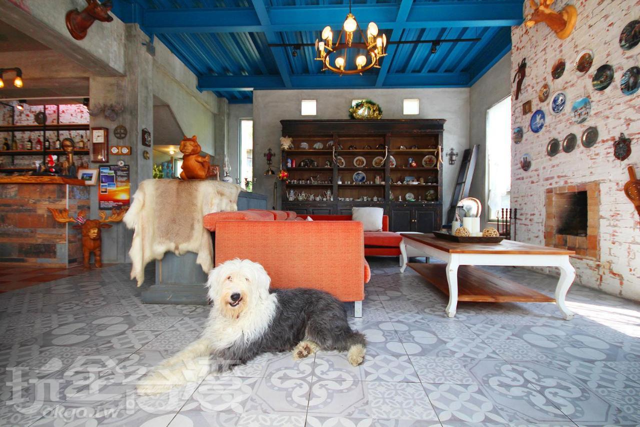 Moose & Squirrel Bed and Breakfast Renai Εξωτερικό φωτογραφία