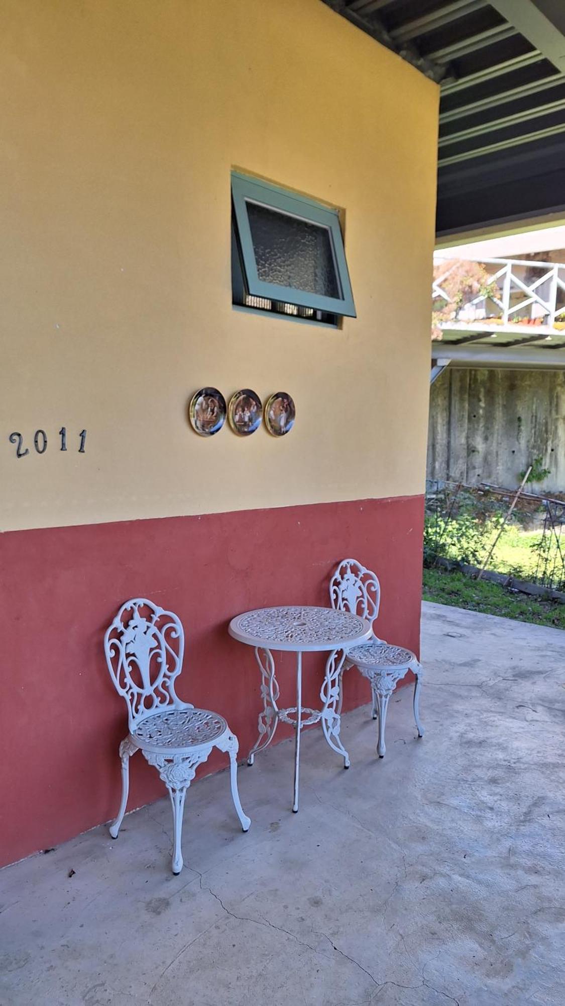 Moose & Squirrel Bed and Breakfast Renai Εξωτερικό φωτογραφία