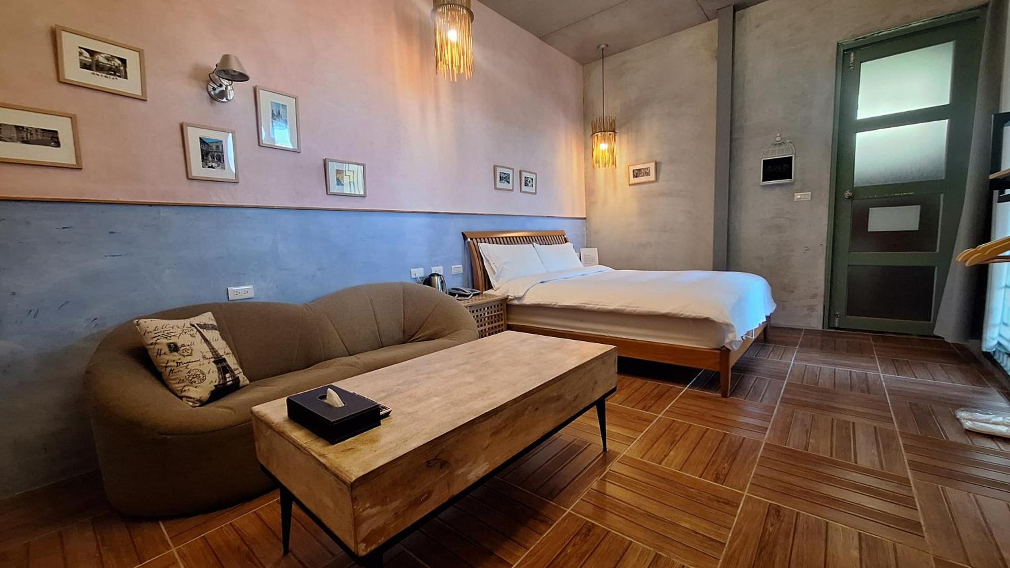 Moose & Squirrel Bed and Breakfast Renai Εξωτερικό φωτογραφία