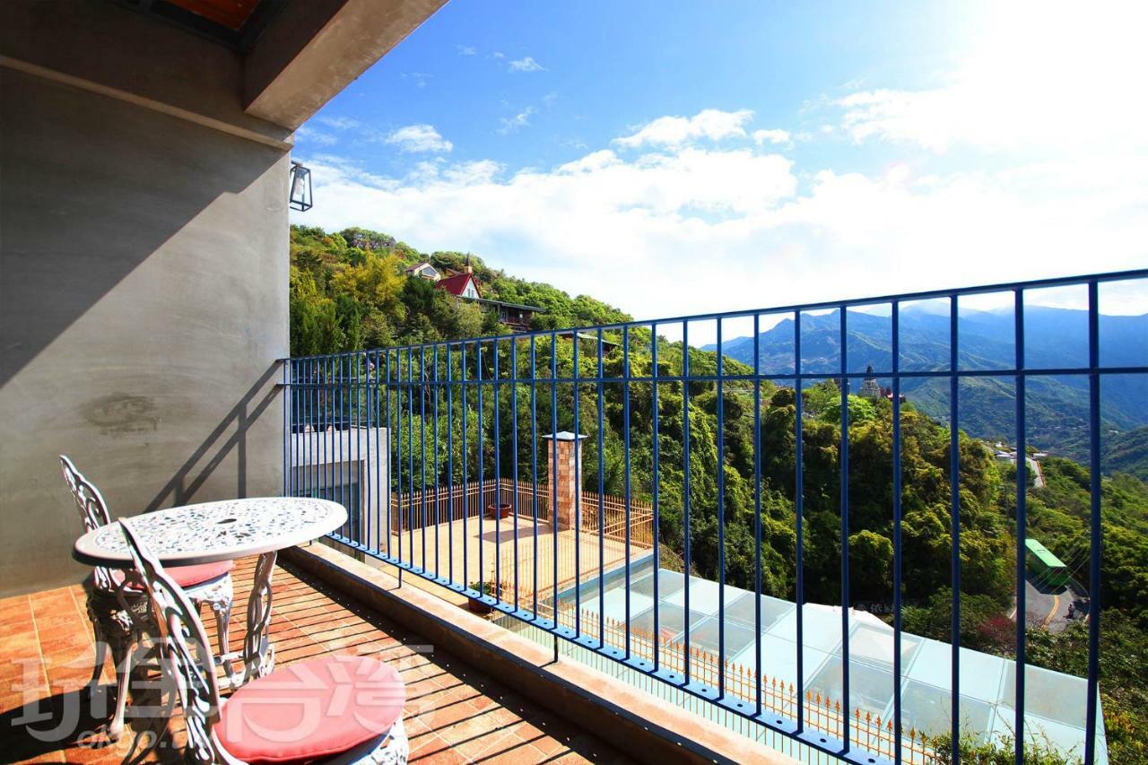 Moose & Squirrel Bed and Breakfast Renai Εξωτερικό φωτογραφία