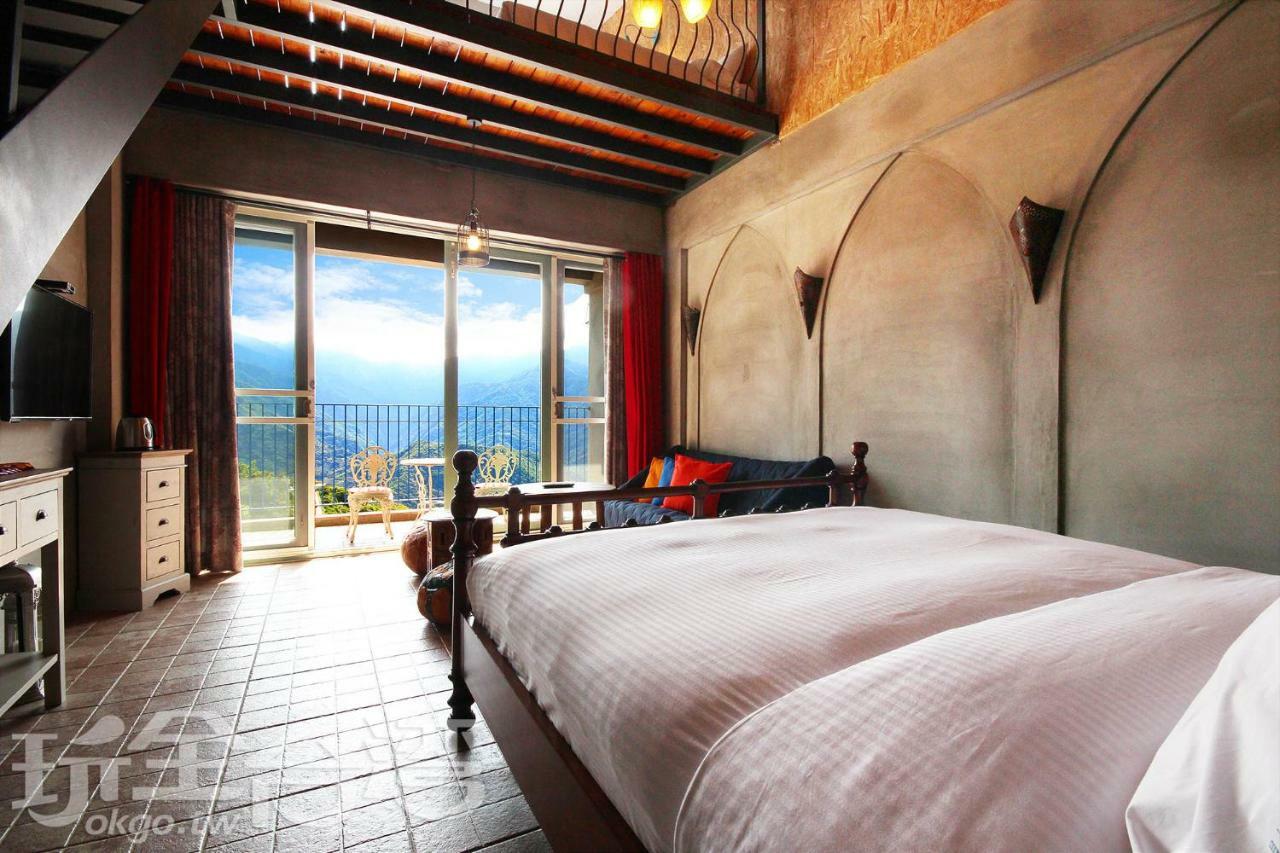 Moose & Squirrel Bed and Breakfast Renai Εξωτερικό φωτογραφία