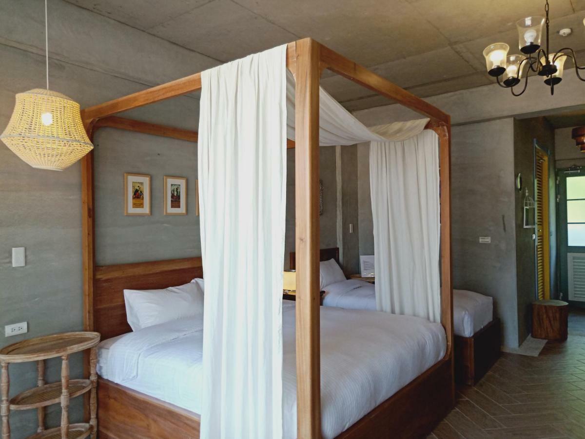 Moose & Squirrel Bed and Breakfast Renai Εξωτερικό φωτογραφία